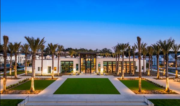 Resort-style recreation center