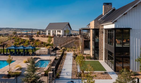 Luxurious amenities for Regency residents