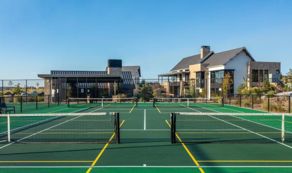 Multiple tennis and Pickelball courts to perfect your game