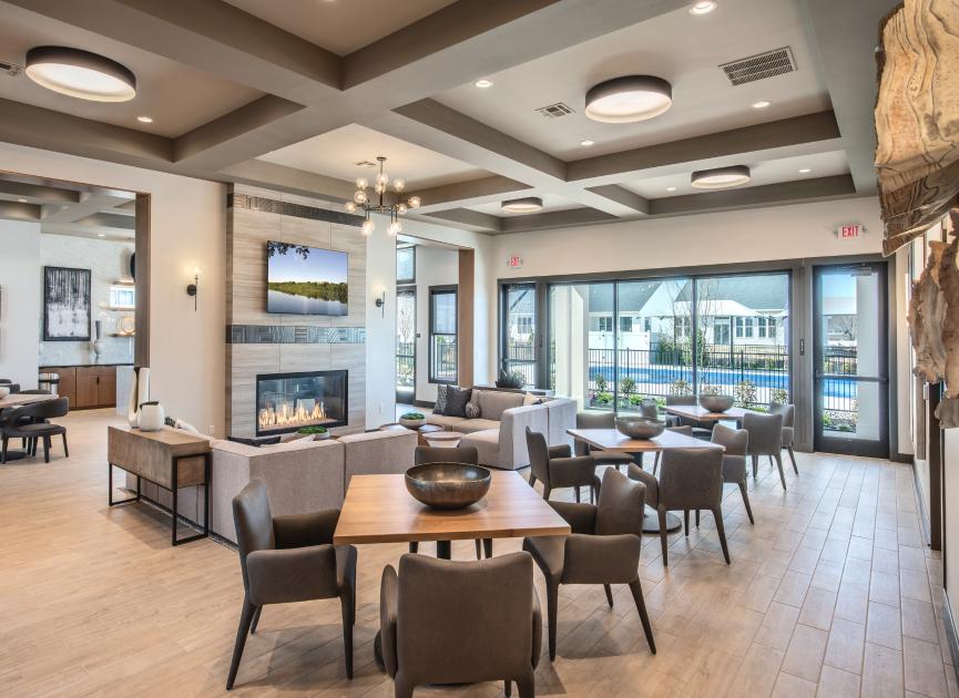 Toll Brothers - Regent Oaks at Freehold