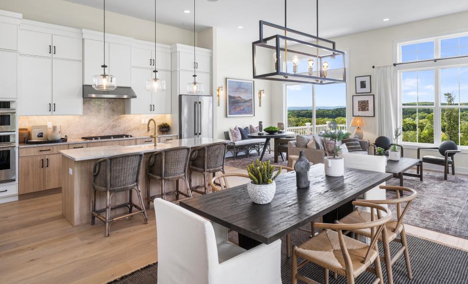 Toll Brothers - The Townhomes at Van Wyck Mews